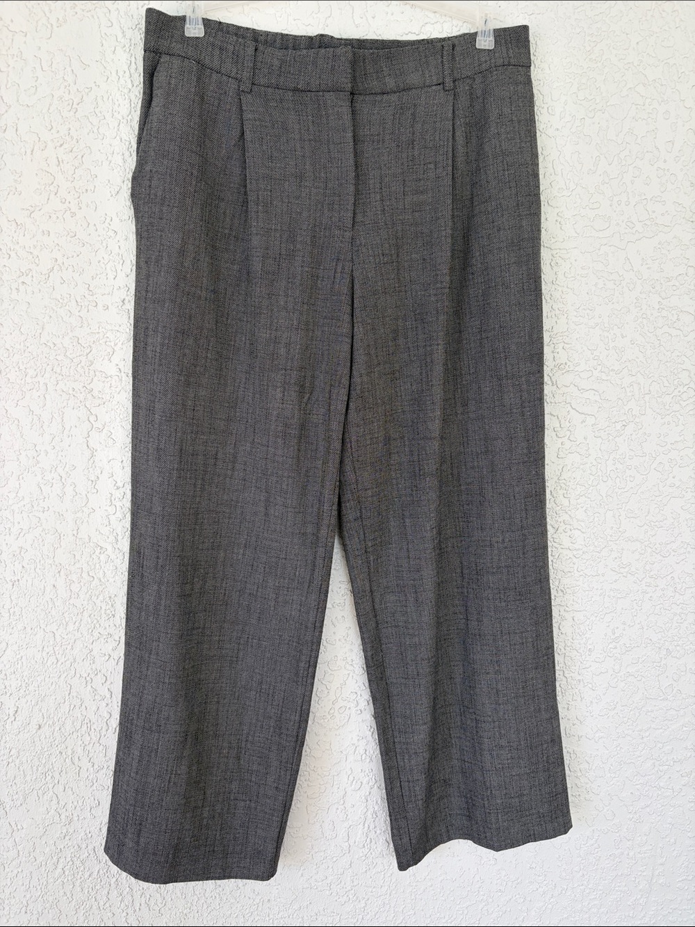 Rachel Zoe Black and Gray Textured pants size 12